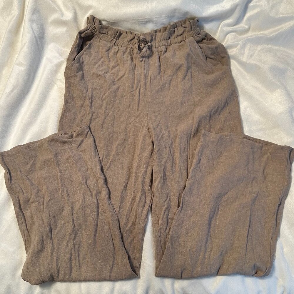 NWOT Art Class Paper Bag Pants